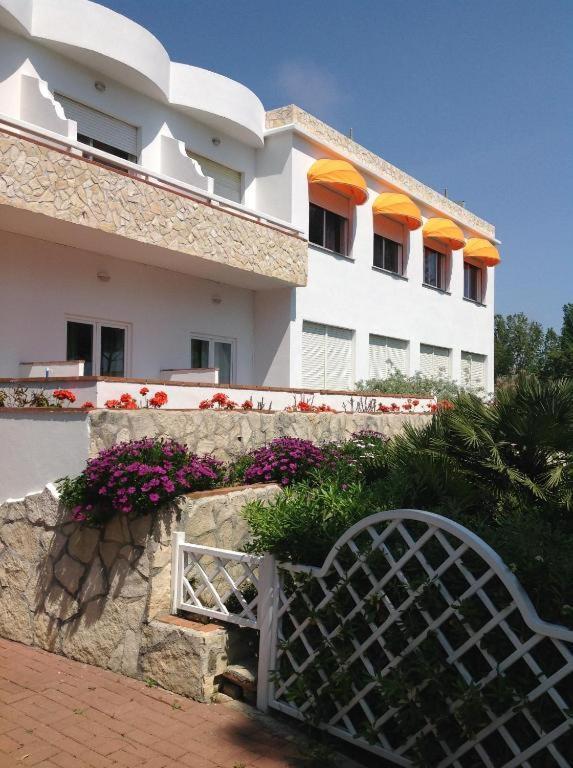 סן פליצ׳ה צ׳ירצ׳או Capo Circeo Beach Resort Spa Fronte Mare מראה חיצוני תמונה