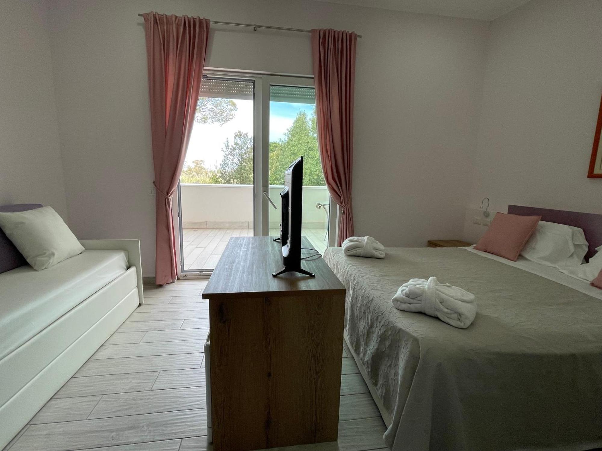 סן פליצ׳ה צ׳ירצ׳או Capo Circeo Beach Resort Spa Fronte Mare מראה חיצוני תמונה