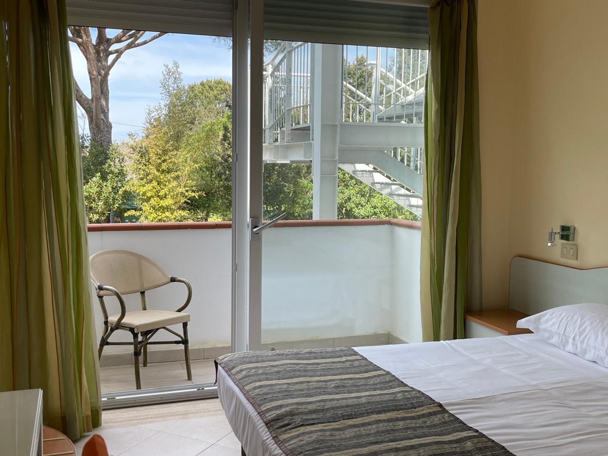 סן פליצ׳ה צ׳ירצ׳או Capo Circeo Beach Resort Spa Fronte Mare מראה חיצוני תמונה